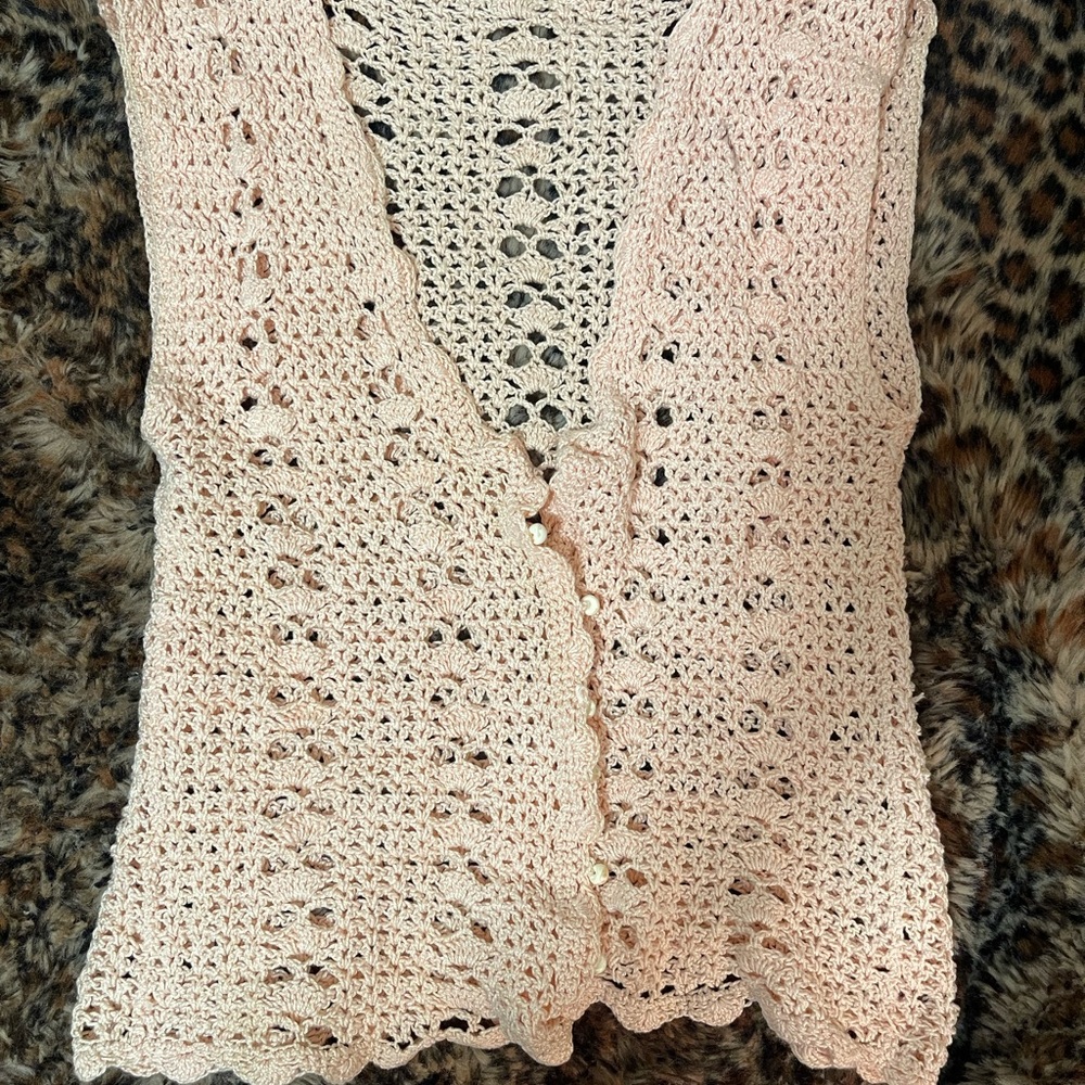 Crochet Sleeveless Vest in Baby Pink